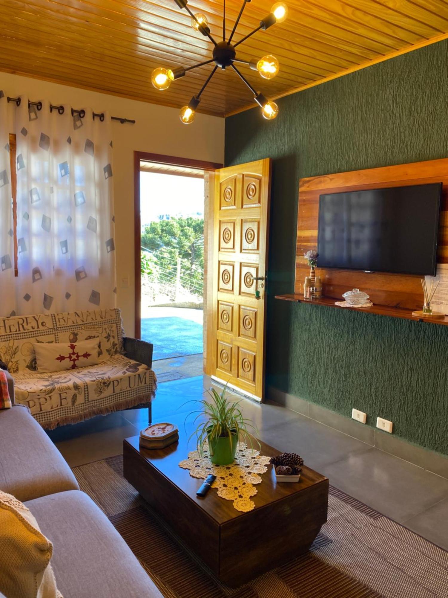 Ferienwohnung Casa Aconchegante Na Montanha Campos do Jordão Exterior foto