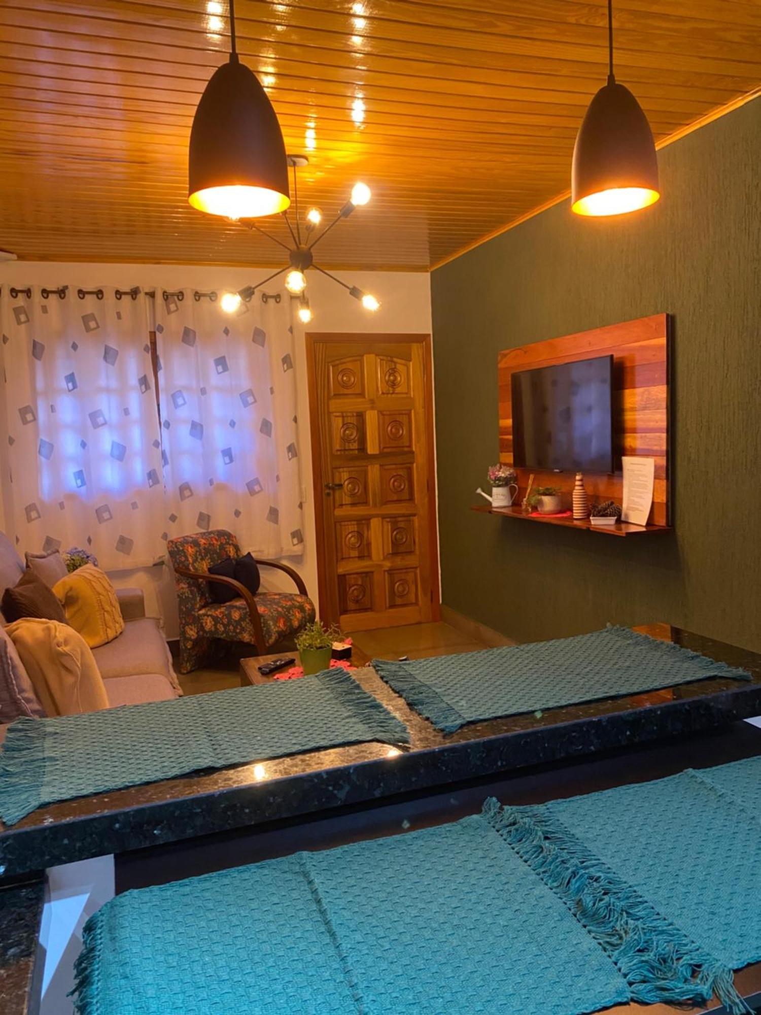 Ferienwohnung Casa Aconchegante Na Montanha Campos do Jordão Exterior foto