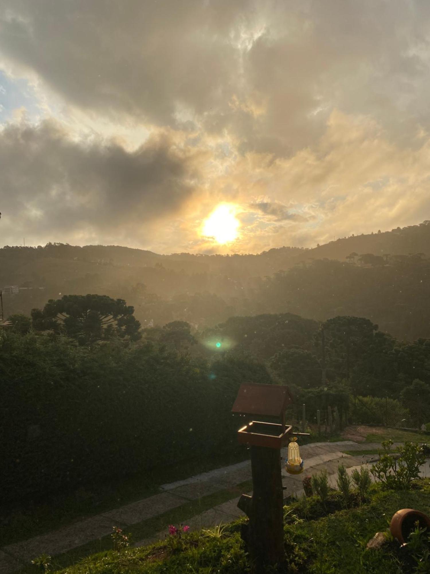 Ferienwohnung Casa Aconchegante Na Montanha Campos do Jordão Exterior foto