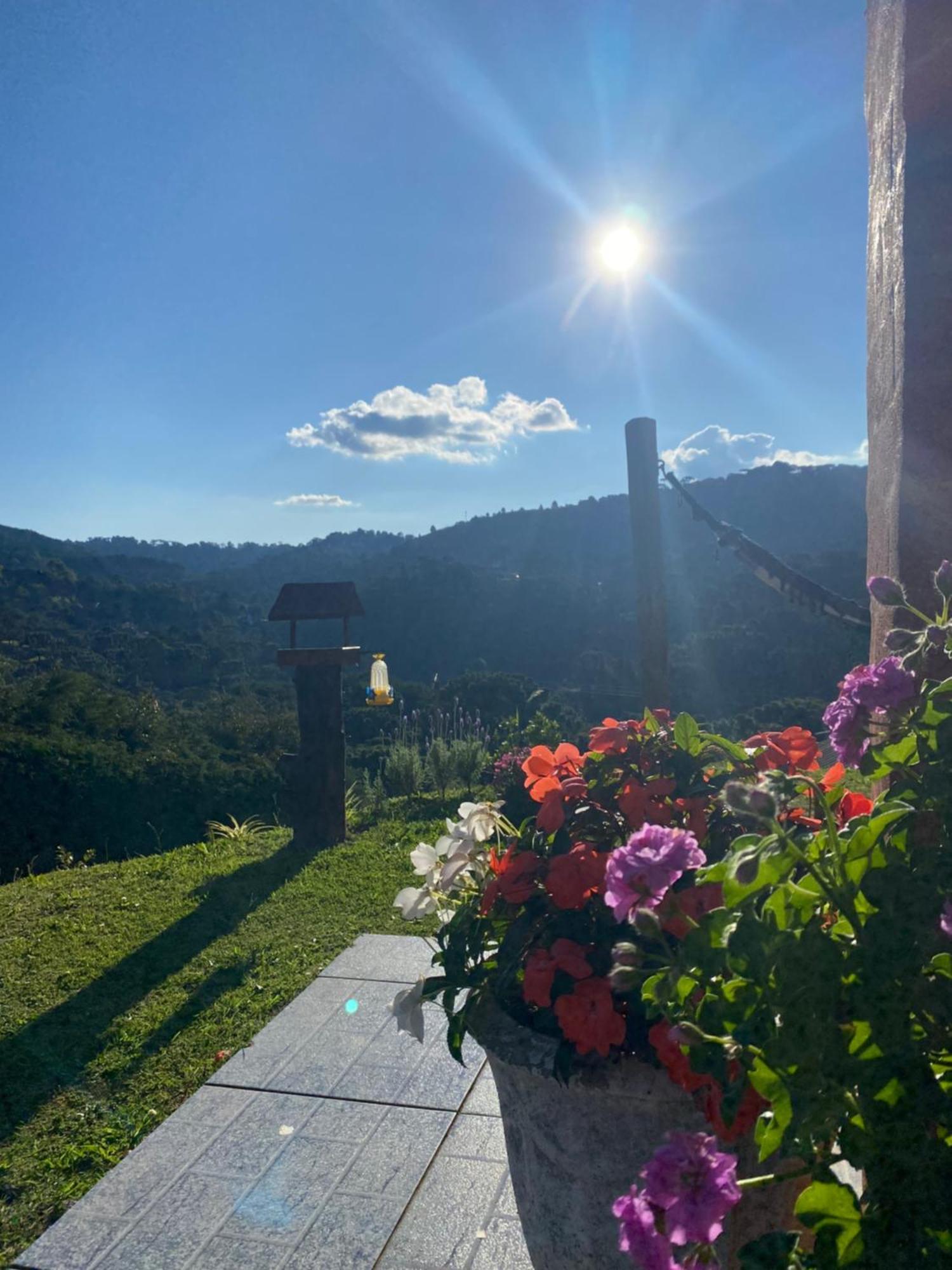 Ferienwohnung Casa Aconchegante Na Montanha Campos do Jordão Exterior foto